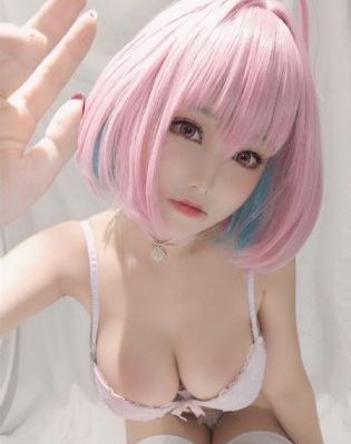 粉嫩虎白女张开腿任我玩弄视频_HD手机免费观看完整