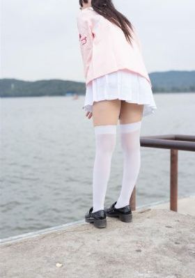 亚洲熟女AV电影_720电影在线观看