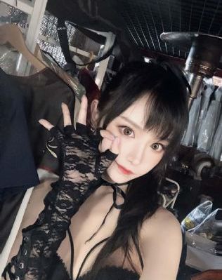 久青草国产手机在线免费视频_720完整视频观看